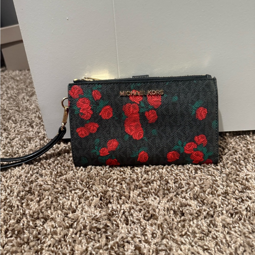 Michael khors double zip rose wallet